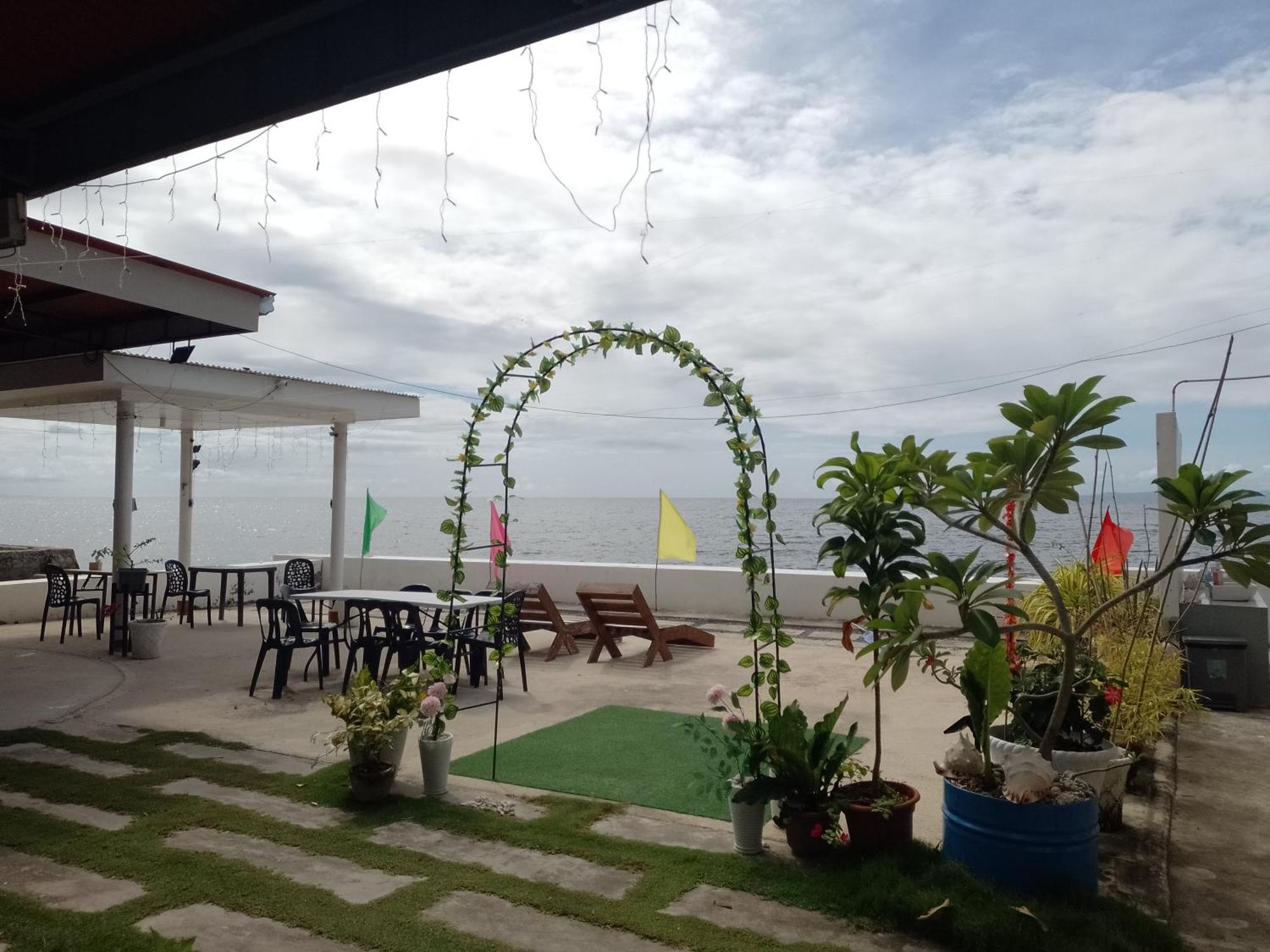Angler'S Hub & Resort Oslob Εξωτερικό φωτογραφία